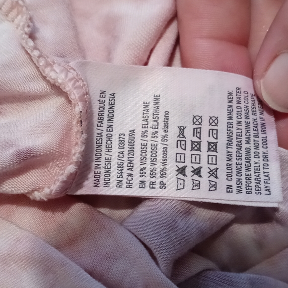 American Eagle Cold Shoulder Tank Cropped - Picture 5 of 7